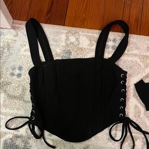 SHEIN Black Lace-Up Crop Top